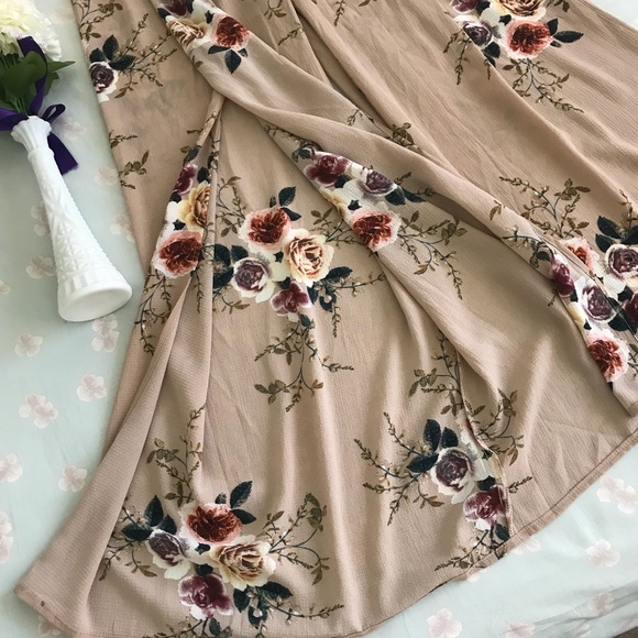 Floral Pant/Skirt - Picture 2 of 5